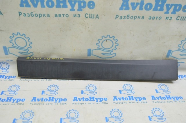 Накладка задніх дверей 51137352093 BMW