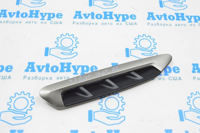 Молдинг переднього правого крила 51137418606 BMW