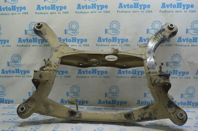 Підрамник задній 5120648091 TOYOTA