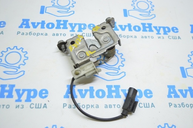 Замок кришки капота 51237336582 BMW