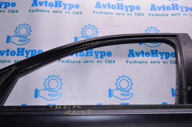 Молдинг опускного скла нижній, двері передньої, лівої 51337258295 BMW