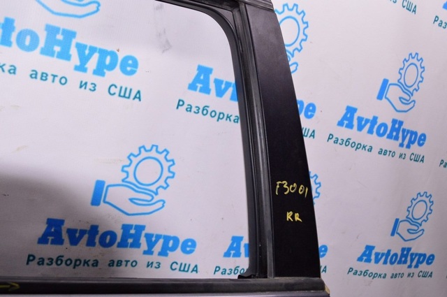 Накладка задньої двері, правої, вертикальна 51357258308 BMW