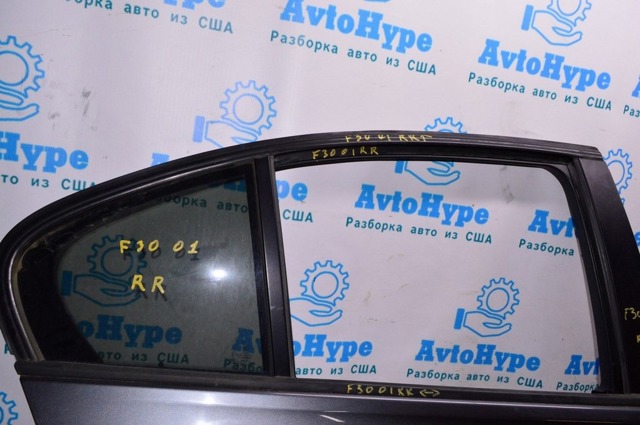 Куточок задніх правих дверей 51357269554 BMW