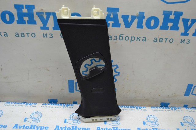 Обшивка стійки кузова внутрішня, середня ліва 51437846229 BMW