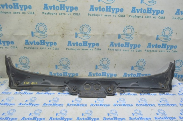 Решітка склоочисників 51717258177 BMW
