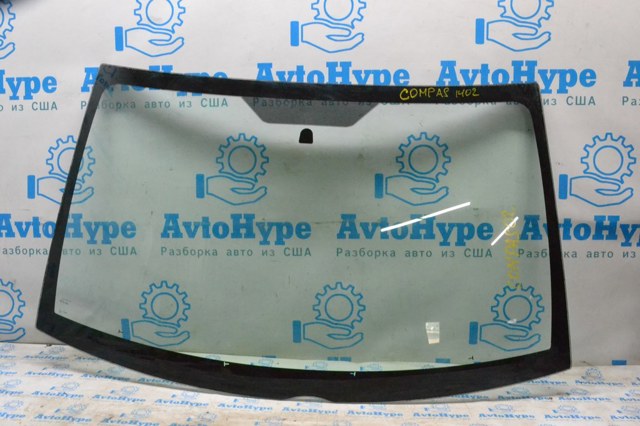 Переднє скло 5191429AB CHRYSLER