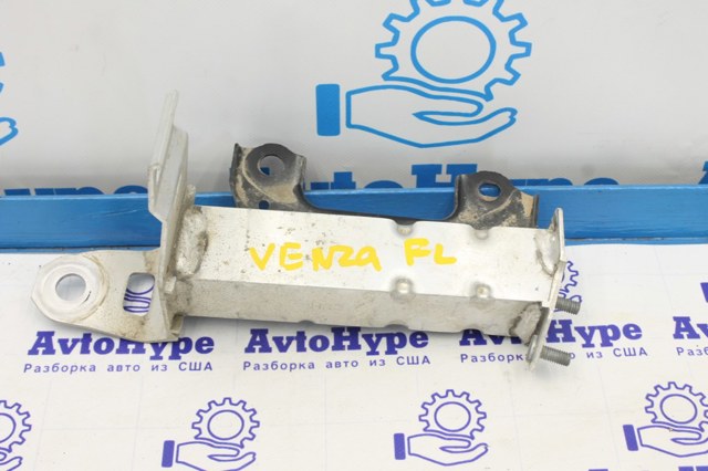 Кронштейн підсилювача переднього бампера 5210342100 TOYOTA