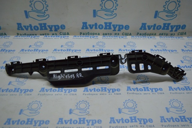 Кронштейн бампера заднього, правий 521550E070 TOYOTA