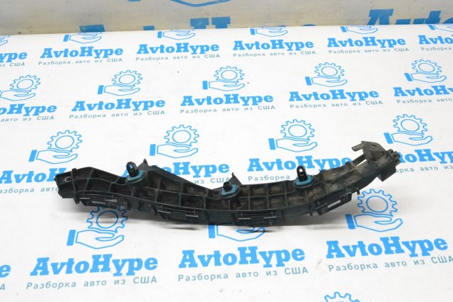 Кронштейн бампера заднього, правий 5257510010 TOYOTA