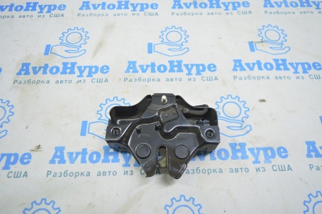 Запор капота (замок і привід замка капота) 5351048070 TOYOTA