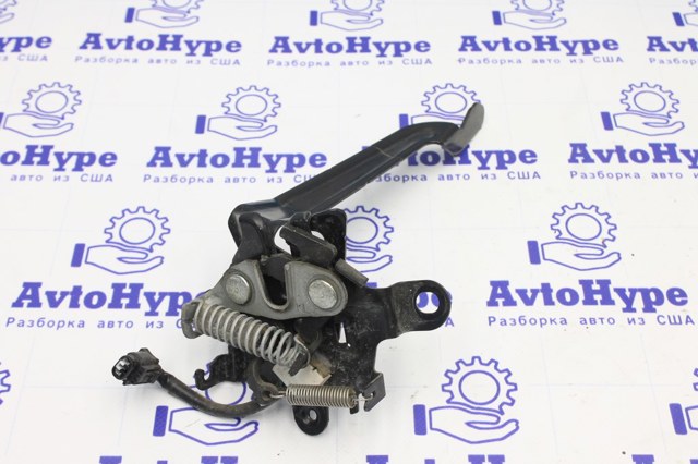 Запор капота (замок і привід замка капота) 5351048300 TOYOTA
