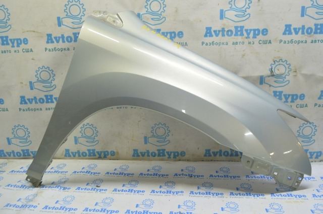 Переднє праве крило 5381148080 TOYOTA