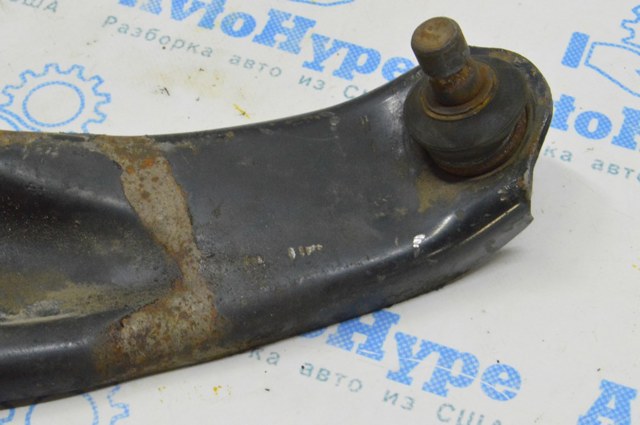 Важіль передній лівий 545014DA0A NISSAN