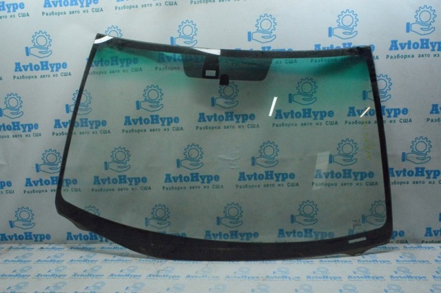 Автомобільне скло 56101AC180 TOYOTA