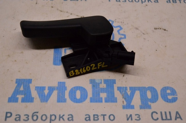 Ручка відкривання капота 56182353395T VAG