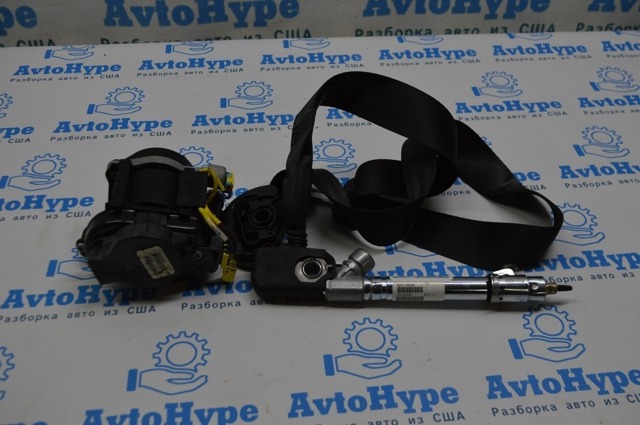 Ремені безпеки 561857706DRAA VAG