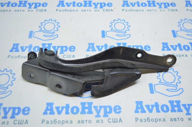 Завіс капота, правий 57260SJ0009P SUBARU