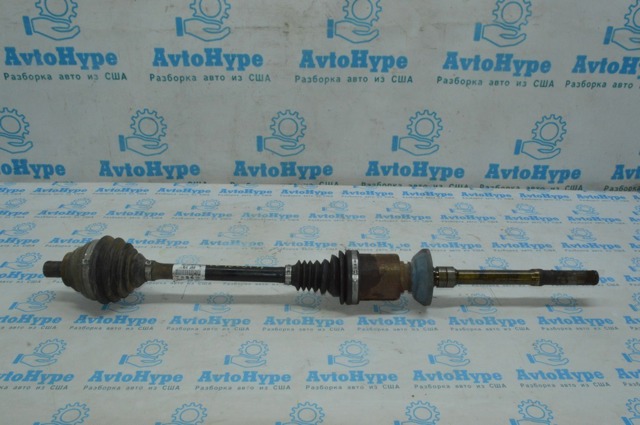 Привід правий 5N0407764J VAG