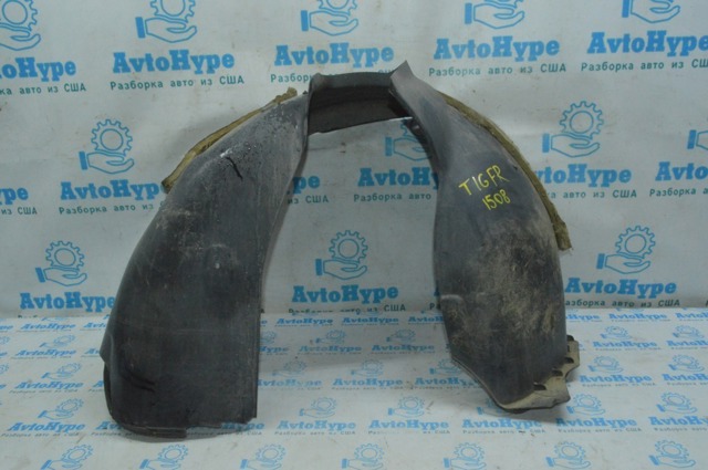 Підкрилки передні праві 5N0805912C VAG