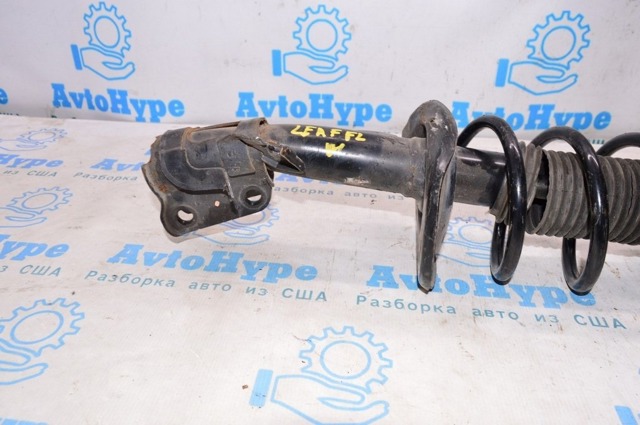 Крило заднє 5N0809843 VAG