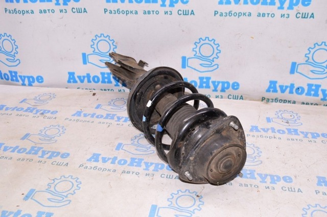 Крило заднє праве 5N0809844 VAG