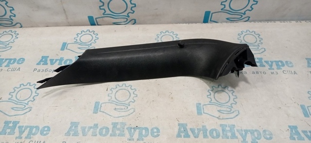 Пластик п'ятих дверей 5N0867704B VAG
