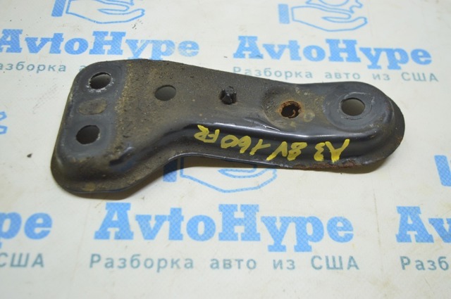 Кронштейн передньої балки 5Q0199518E VAG