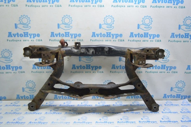 Балка задньої підвіски поперечна 5Q0505235E VAG
