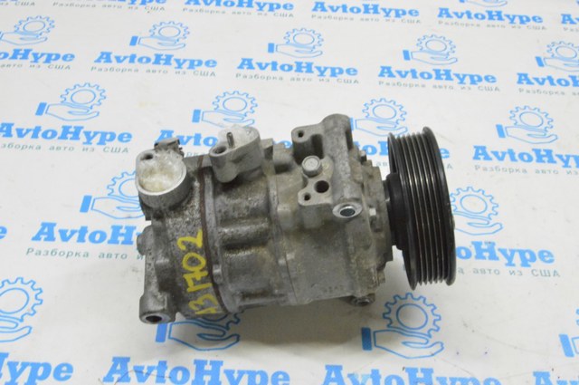 Компресор кліматичної установки 5Q0820803F VAG