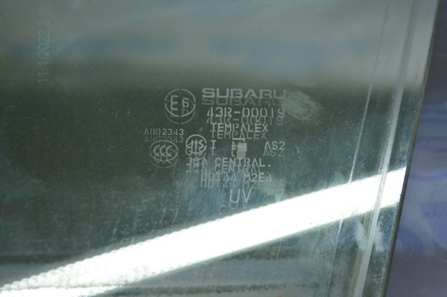 Скло передніх дверей, лівих 61011SJ010 SUBARU
