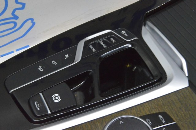 Блок кнопок центральної консолі 61316993945 BMW