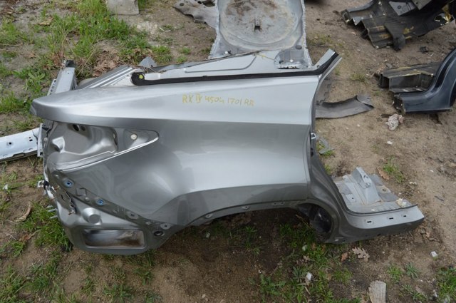 Крило заднє праве 616010E051 TOYOTA