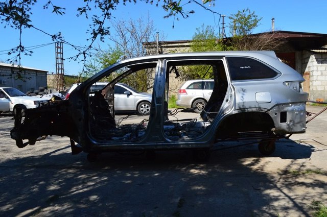 Крило заднє ліве 616120E090 TOYOTA