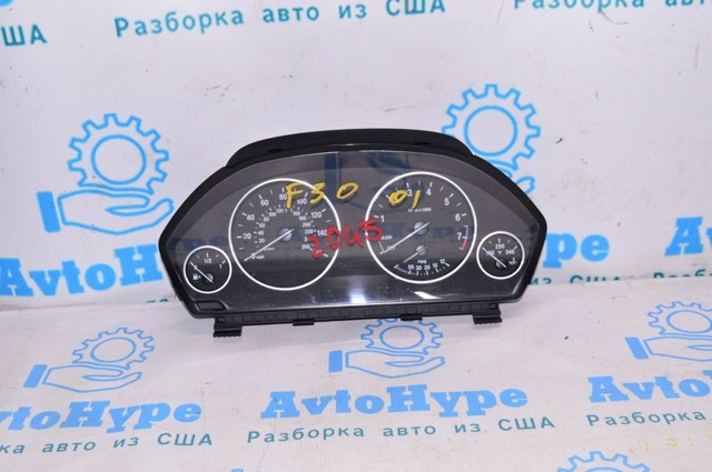 щиток приладу 62105A03A32 BMW