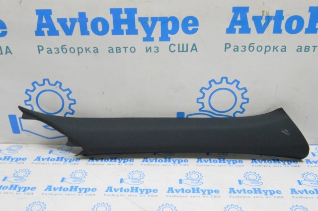Обшивка стійки кузова внутрішня, передня права 622100E210C1 TOYOTA