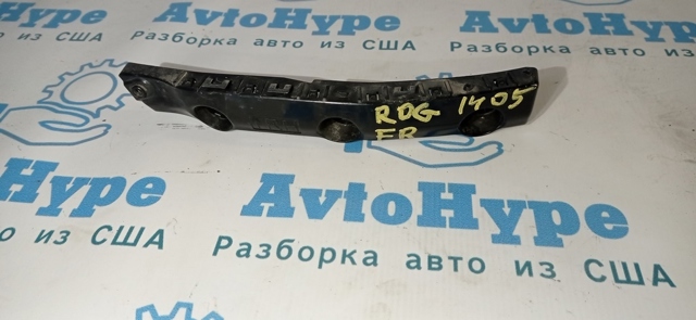 Праве кріплення переднього бампера 622224BA1A NISSAN
