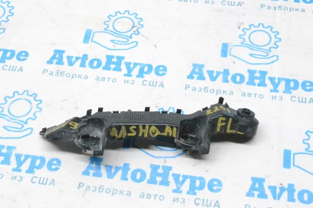 Напрямна переднього бампера, ліва 622236UA0A NISSAN