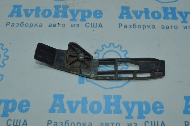 Кріплення бампера 622253JA0A NISSAN