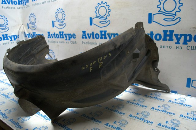 Підкрилок передній правий 638425DA0A NISSAN