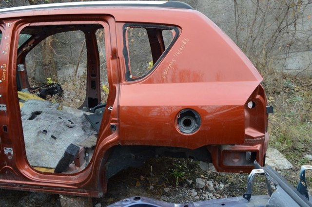 Бічна частина задня ліва 68001973AF CHRYSLER