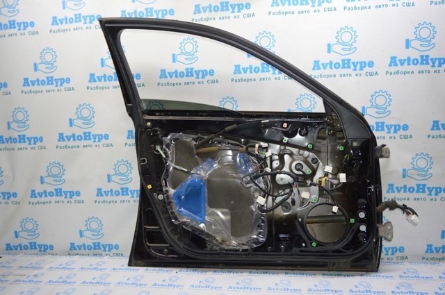 Вікно (передніх дверей) двері 6810253050 TOYOTA