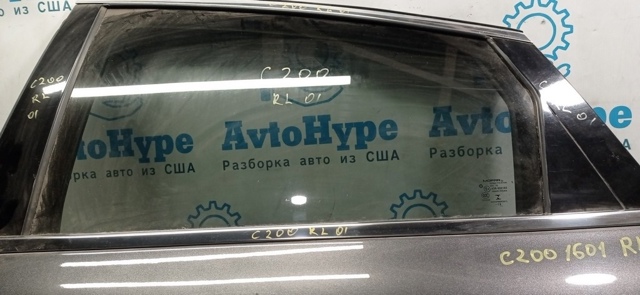 Скло задньої двері лівої 68104923AA CHRYSLER