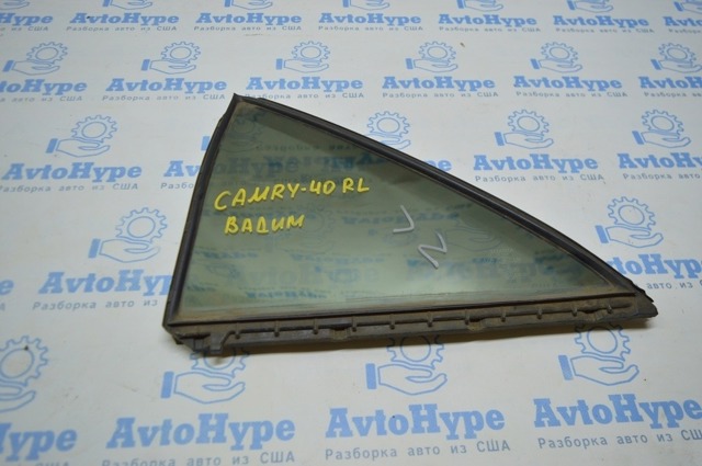 Куточок задніх лівих дверей 6812406050 TOYOTA