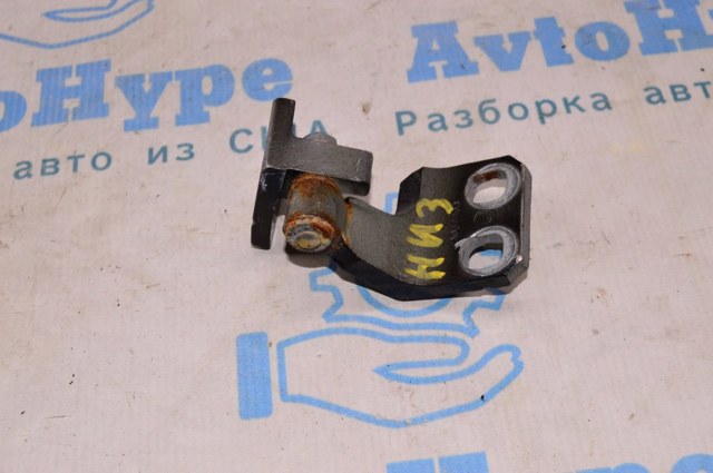 Петля передніх дверей, правих 68200945AA CHRYSLER
