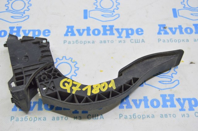 Важіль-поводок двірника лобового скла 68256581AA CHRYSLER