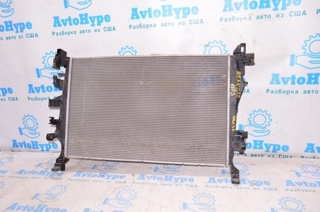 Радіатор основний 68260449AA CHRYSLER