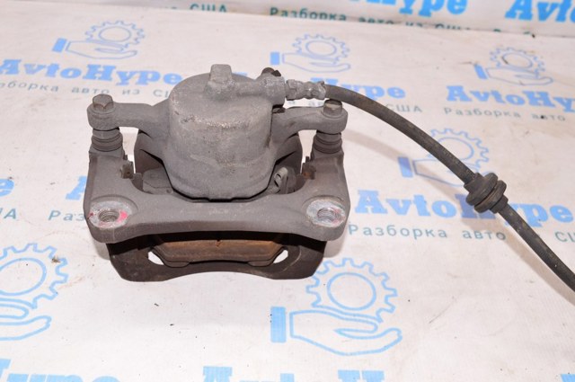 Супорт гальмівний, передній, правий 68267931AA CHRYSLER