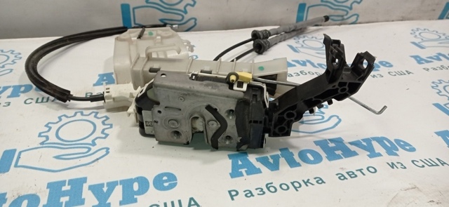 Замок водійських дверей 68466956AA CHRYSLER