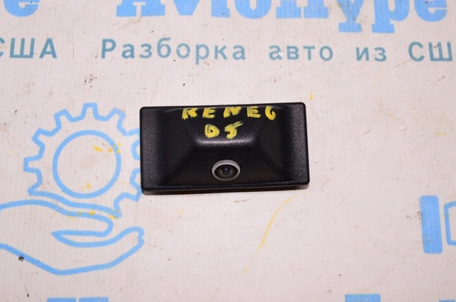Камера системи забезпечення видимості 68509056AA CHRYSLER