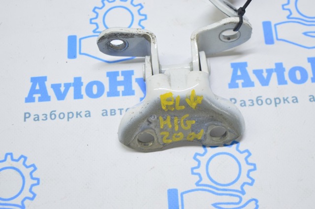 Петля передніх дверей, правою 6873002080 TOYOTA